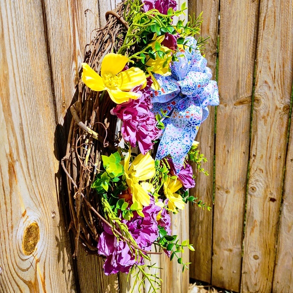 HAND CRAFTED SPRING FLORAL GRAPEVINE WREATH 20" FRONT DOOR DECOR SILK RIBBON 20" - Picture 5 of 12